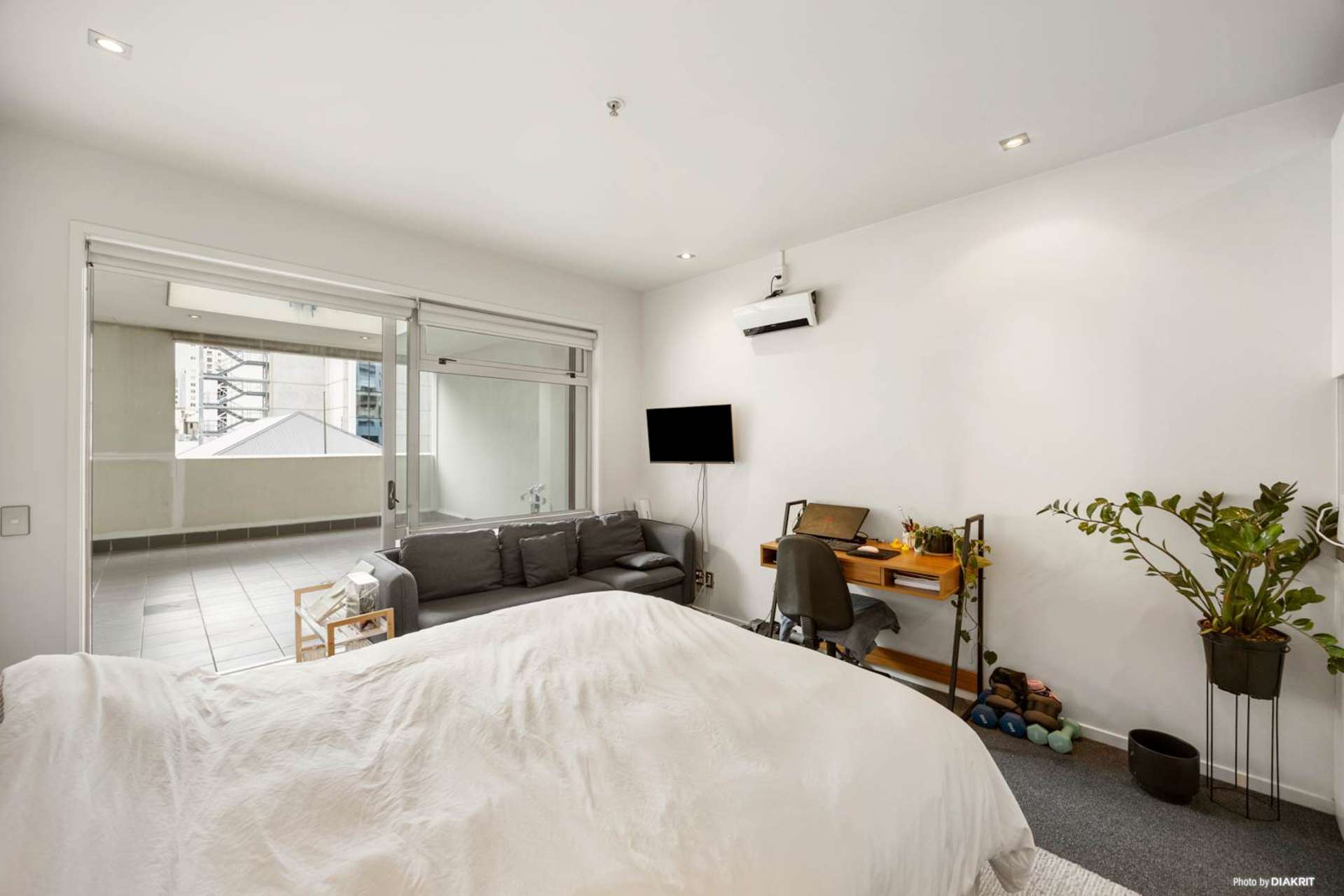 2J/16 Gore Street City Centre_0