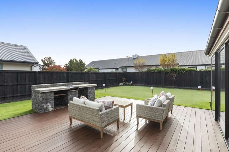 6 Waterstock Way Parklands_10
