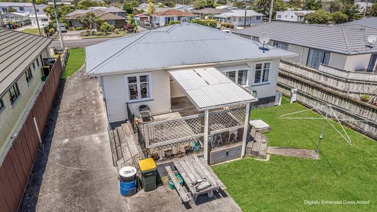 89 Parker Avenue Levin_31