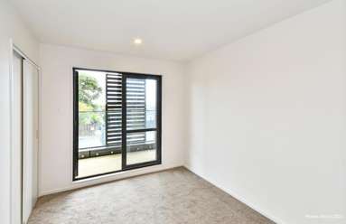 2/3226 Great North Road_3