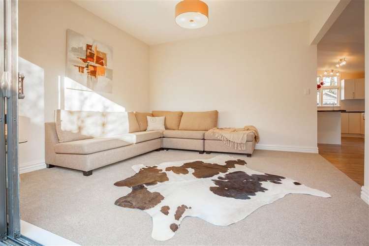 163 Hills Road Edgeware_1