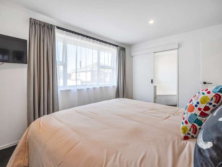 23 Charles Street Weston_19