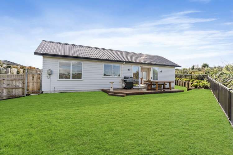 20 Angiangi Crescent Beachlands_18