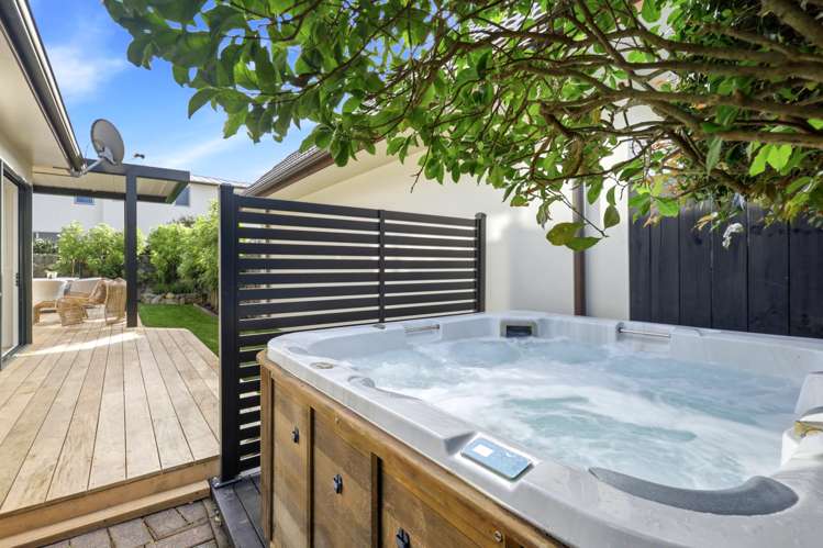 16A Seccombes Road Epsom_21