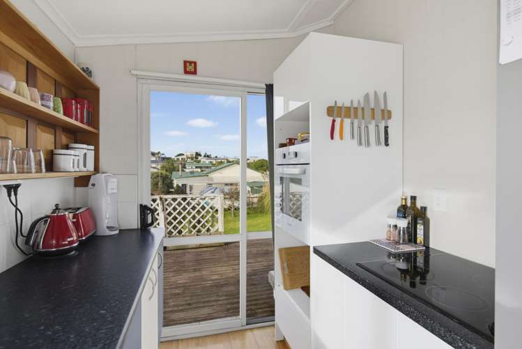 84 Park Avenue Waitarere Beach_10