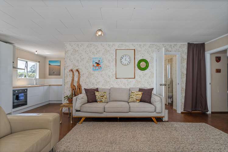 235 Tangiora Avenue Whangapoua_5