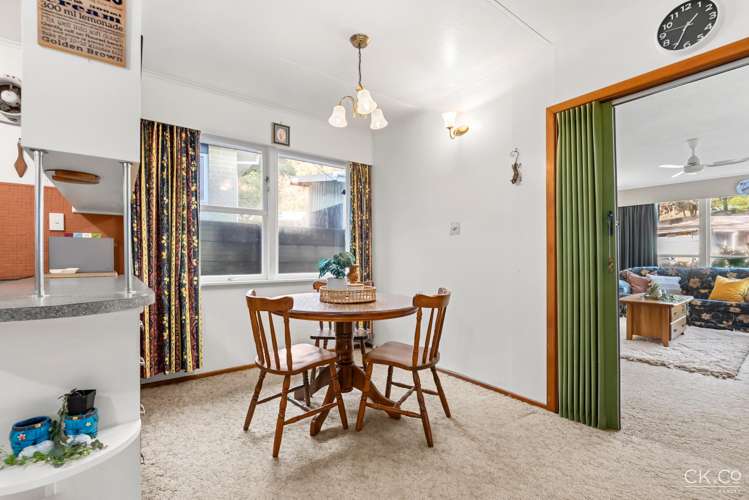 11 John Street Stokes Valley_8