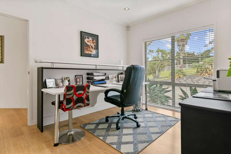 7 Burgundy Park Avenue Henderson_33