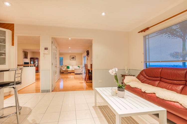 18 Silkwood Grove Totara Heights_18