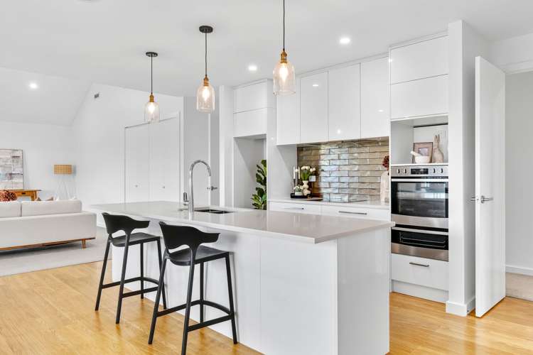 62 Alan Livingston Drive_1