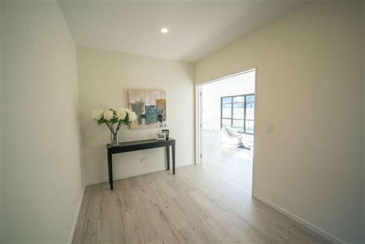 17 Edwin Ebbett Place Wigram_21