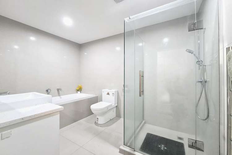 11 Rosewell Crescent Flat Bush_13