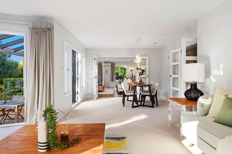 2/93 Kowhai Road Mairangi Bay_8