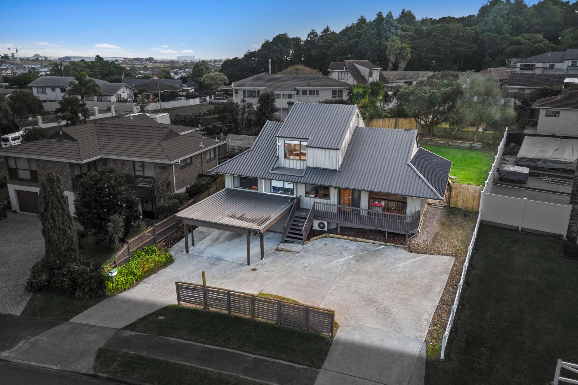 10 Eugenia Rise Totara Heights Manukau City Houses for Sale One