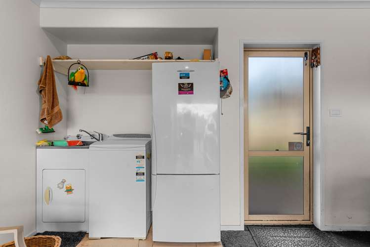 14 Maxwell Place Kamo_12