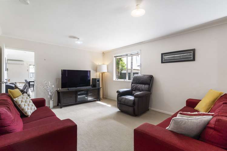 19a Edmund Hillary Avenue Papakura_12