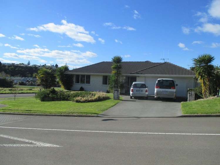 1 Ko Place Pyes Pa_1