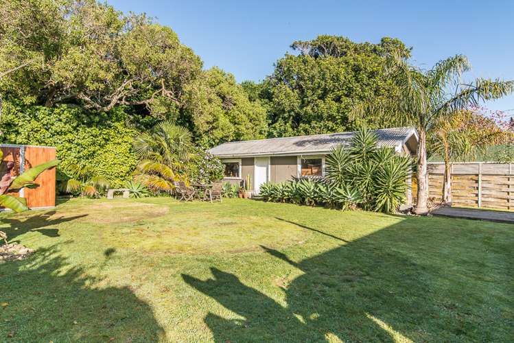 88 Ngaio Road Waikanae_16
