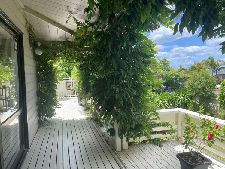 128 West Harbour Drive_5