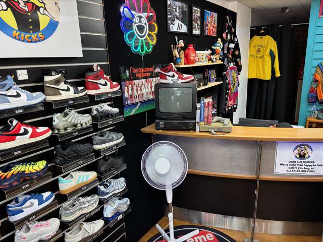 Shop 1, 98 Dickens Street Napier South_4