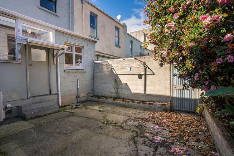 23 Hope Street Dunedin Central_34