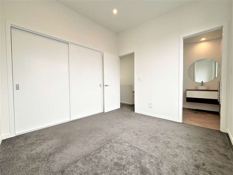 9/8 Bennett Road Pakuranga_10