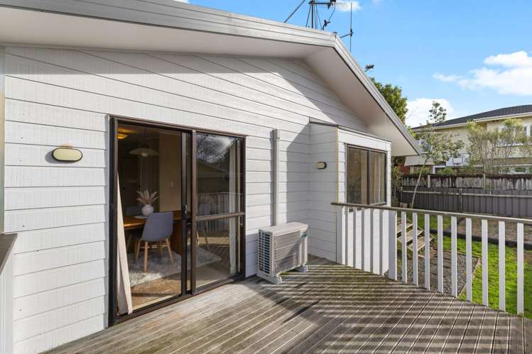 17B Dinsdale Road Dinsdale_3