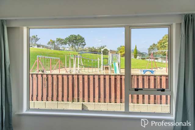 19 Holly Grove Maungaraki_2