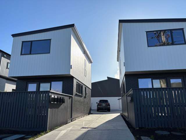 4/88 Gloria Avenue Te Atatu Peninsula_4