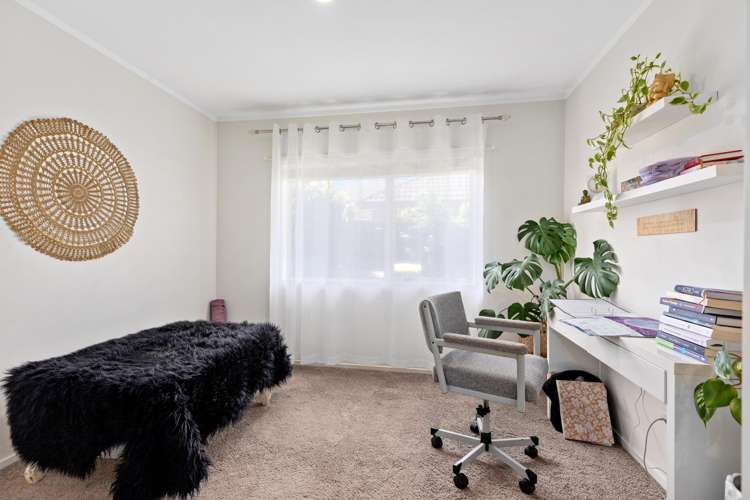 10 Aldermen Avenue Papamoa_12