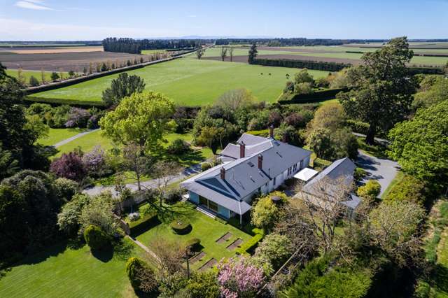 Somerton Homestead - Architecture Meets Landscape