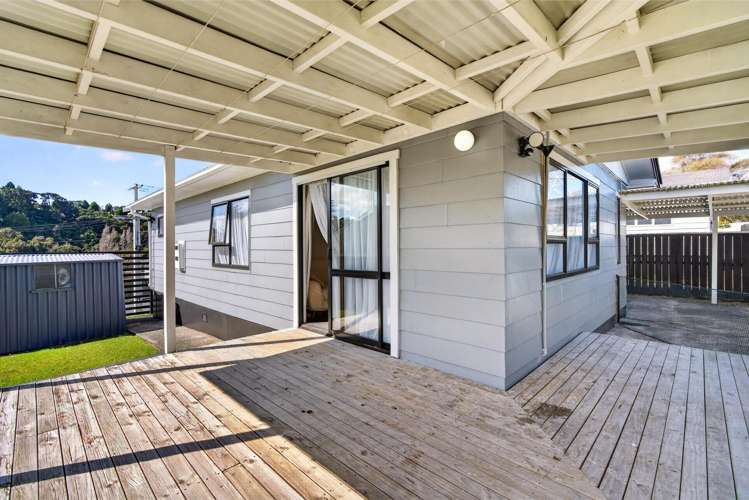 3 Huruhuru Road Massey_9