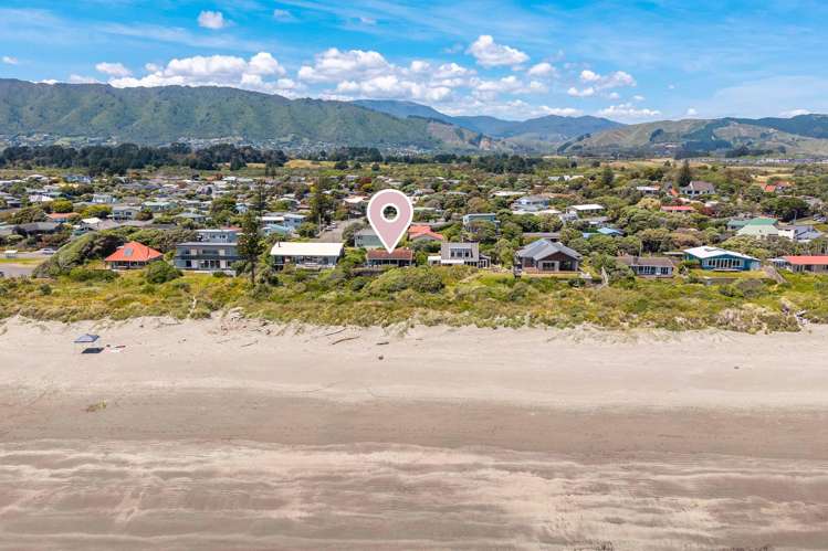 93 Field Way Waikanae Beach_24
