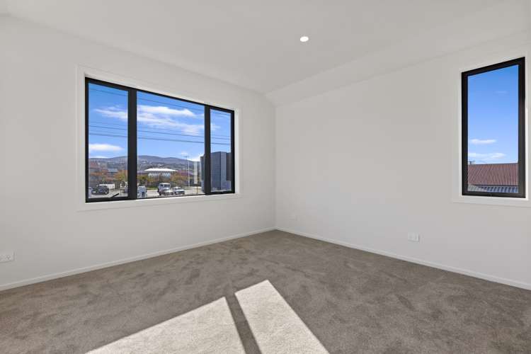 1b Kings Avenue South Dunedin_20