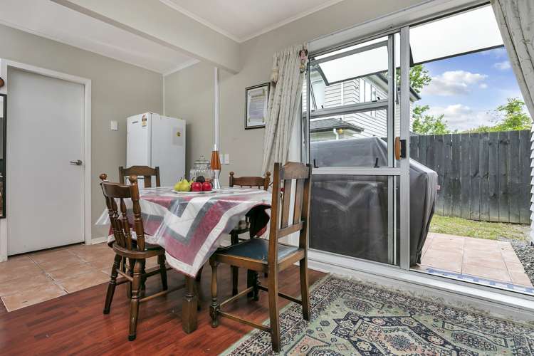 10 Beeche Place Birkdale_16