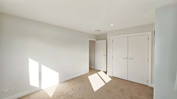 17D Masons Road Oteha_18