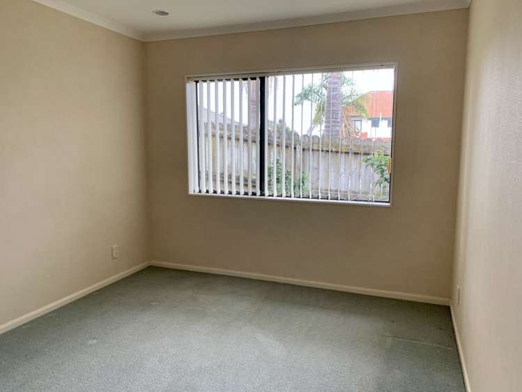 15 Rathmar Drive Manurewa_12