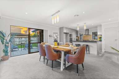 4 Springside Drive_4