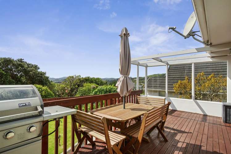 30 Turriff Crescent Tawa_6