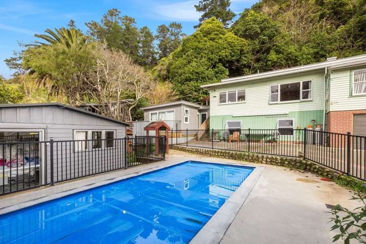 112 Hine Road Wainuiomata_28