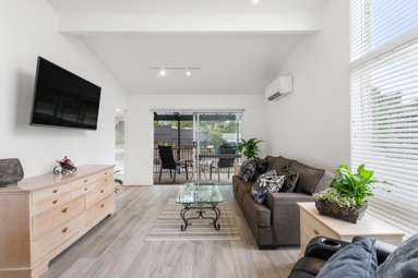 2/28 Vale Road_2