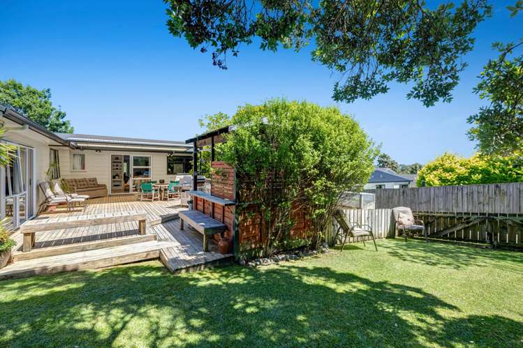 28 Gilshennan Valley Red Beach_23