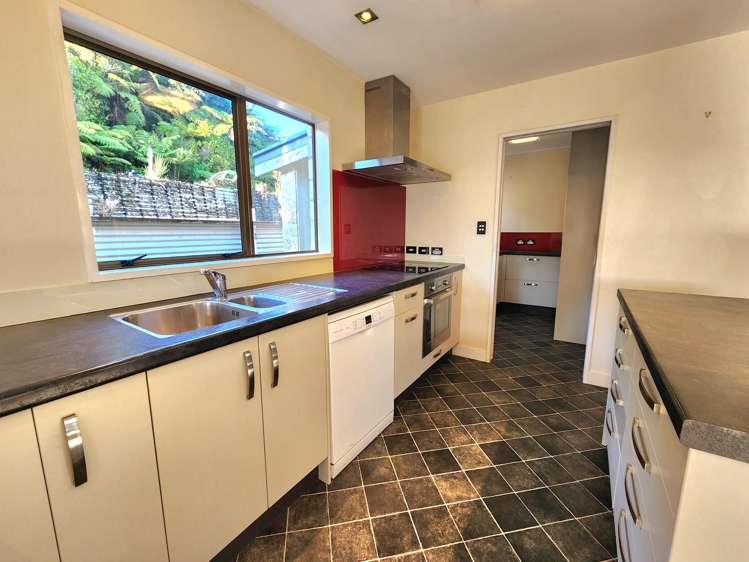 22 Loris Place_4