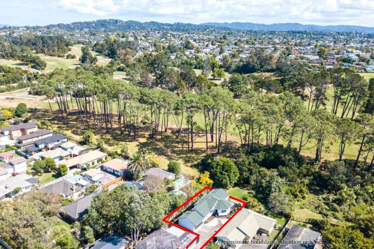 2/157 Portage Road New Lynn_18