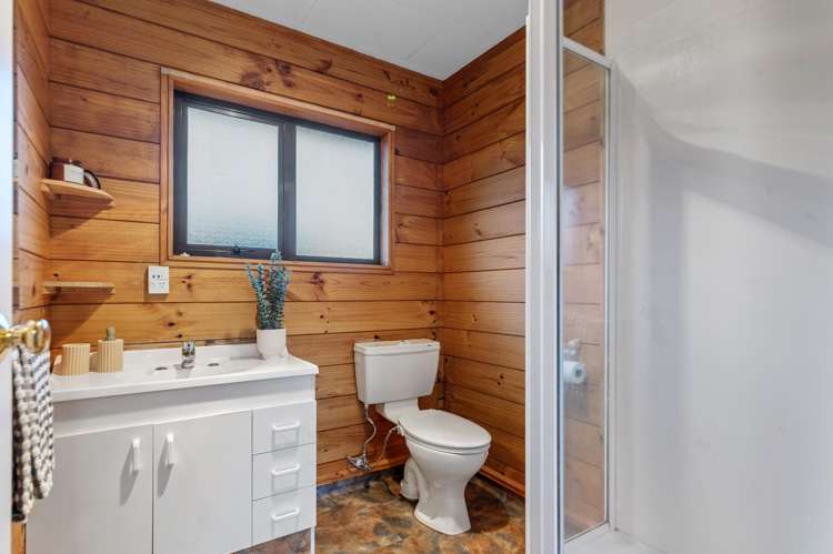 7 De Renzie Place Kirwee_11