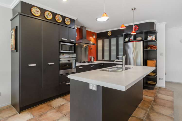 16 Harbour View Road Point Wells_2