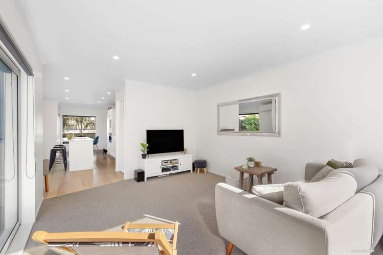 4 Karauria Lane Orewa_19