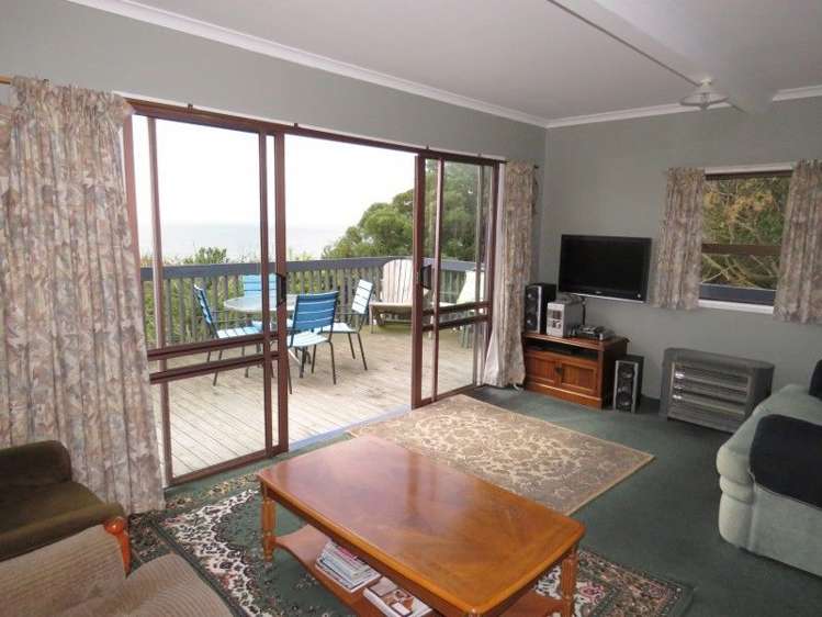 3a Coronation Street Moeraki_3
