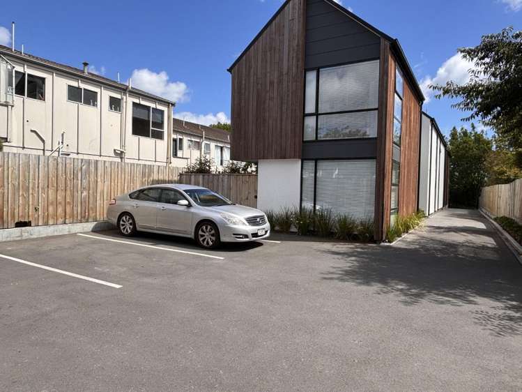 1/10 Hurley St Christchurch Central_17
