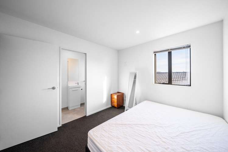 45/10 Buffon Street Waltham_9